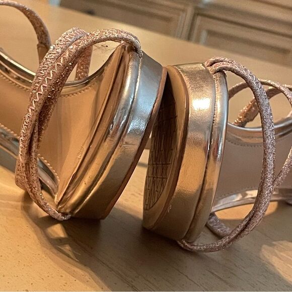 Jewel Badgley Mischka Women's Florencia Heeled Rose Gold Sandal 6 - Picture 12 of 16